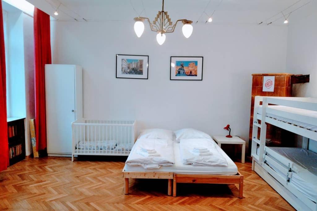 Apartament Family With Two Bathrooms Near To Center Wiedeń